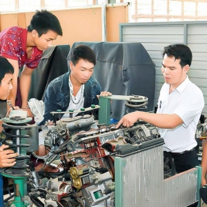 dao-tao-va-phat-trien-ky-nang-trong-nganh-co-khi