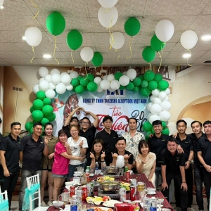 tiec-tat-nien-cong-ty-ket-noi-va-lan-toa-gia-tri